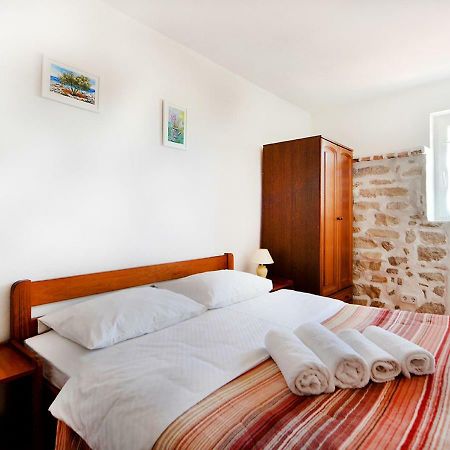 Old Town Vrsar, Apartments Danica & Zoran エクステリア 写真